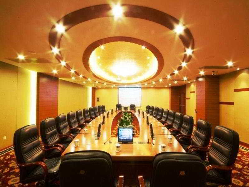 Jin Jiang Pine City Hotel Shanghai Exterior photo